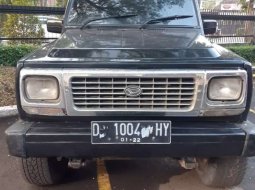Mobil Daihatsu Feroza 1993 terbaik di Jawa Barat 3
