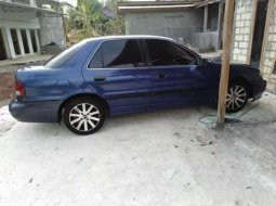 DIY Yogyakarta, Hyundai Elantra 1995 kondisi terawat 2