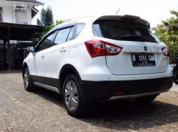 Jual cepat Suzuki SX4 S-Cross 2016 di Jawa Barat 4