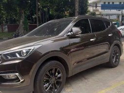 Jual Hyundai Santa Fe 2016 harga murah di Jawa Barat 2