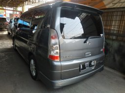 Jawa Barat, dijual mobil Nissan Serena Highway Star Autech 2010 bekas 5