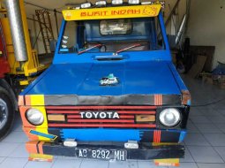 Jual mobil bekas Toyota Kijang 1.5 Manual 1990 dengan harga murah di DIY Yogyakarta 7
