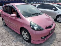 Jual cepat Honda Jazz 1.5 NA 2006 di Riau 9