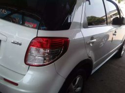 Dijual mobil bekas Suzuki SX4 X-Over, Jawa Barat  3