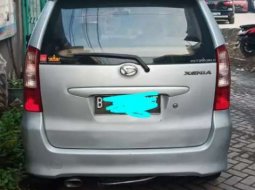 Jual mobil bekas murah Daihatsu Xenia Li 2005 di Banten 2