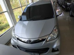 Jual mobil Toyota Avanza Veloz 2013 murah di DIY Yogyakarta 2