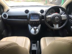 Jual Mazda 2 R 2010 harga murah di DKI Jakarta 5