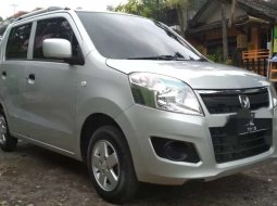 Mobil Suzuki Karimun Wagon R 2014 GL dijual, Jawa Timur 4