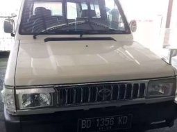 Bengkulu, Toyota Kijang 1.5 Manual 1994 kondisi terawat 7