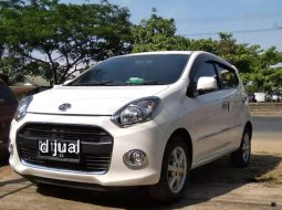 Jual mobil bekas murah Daihatsu Ayla D 2014 di Kalimantan Selatan 3