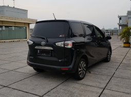 Jual mobil Toyota Sienta V 2016 terbaik di DKI Jakarta 3