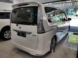 Jual mobil bekas murah Nissan Serena Highway Star 2017 di Jawa Timur 9