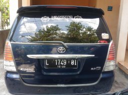 Jawa Timur, mobil bekas Toyota Kijang Innova 2.0 V 2005 dijual  3