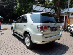 Jual mobil bekas murah Toyota Fortuner G Luxury 2011 di DKI Jakarta 4