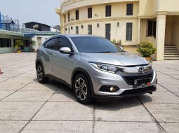 Dijual mobil Honda HR-V E CVT AT 2018 bekas terbaik, DKI Jakarta 1