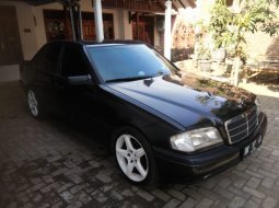 Jual mobil bekas Mercedes-Benz C-Class C 180 1995 di Jawa Timur 3