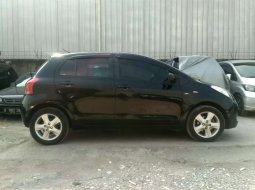 Mobil Toyota Yaris 2006 E dijual, DKI Jakarta 3