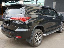 DKI Jakarta, dijual mobil Toyota Fortuner VRZ 2017 murah  4