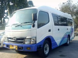 DKI Jakarta, Hino Dutro 2011 kondisi terawat 6