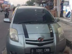 Dijual mobil bekas Toyota Yaris J, Banten  5
