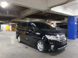 Mobil Nissan Serena 2013 Highway Star terbaik di Jawa Timur 10