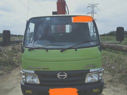 Jual mobil Hino Dutro + Foco Crane 3 Ton All 2016 bekas, Riau 3