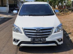 Mobil Toyota Kijang Innova 2014 G terbaik di Lampung 1