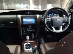 Jual Toyota Fortuner VRZ 2017 harga murah di DKI Jakarta 2