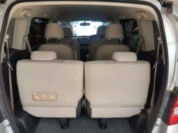 Jawa Barat, Honda Freed 1.5 2010 kondisi terawat 6