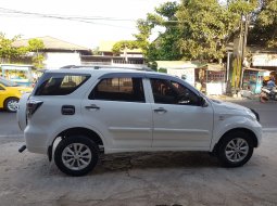 Dijual mobil bekas Daihatsu Terios 1.5 Wagon 5dr NA 2012, DIY Yogyakarta 5