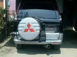 Jual mobil Mitsubishi Kuda Grandia Tahun 2004 dengan harga terjangkau di Jawa Tengah 3