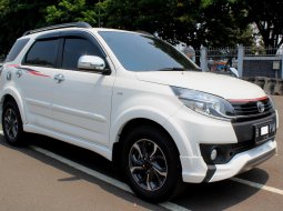 Jual cepat mobil Toyota Rush TRD Sportivo Ultimo 2017 di DKI Jakarta 2