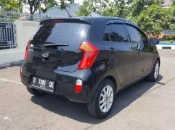 Mobil Kia Picanto 2012 SE terbaik di Jawa Barat 5