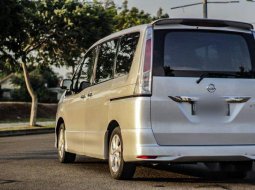 Dijual mobil bekas Nissan Serena Highway Star, Banten  1