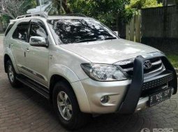 Jual mobil Toyota Kijang Innova 2.0 G 2018 terawat di DIY Yogyakarta 2