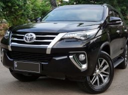 Dijual mobil Toyota Fortuner VRZ 2017 bekas, Jawa Tengah 1