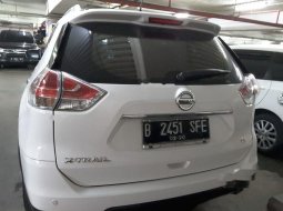 Mobil Nissan X-Trail 2015 2.5 terbaik di DKI Jakarta 5