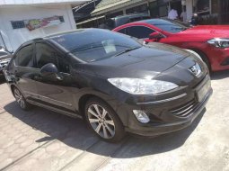 Jawa Timur, Peugeot 408 408 Turbo 2012 kondisi terawat 3