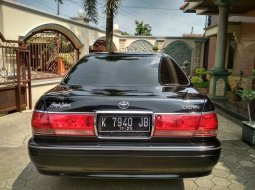 Jawa Tengah, Toyota Crown Royal Saloon 2002 kondisi terawat 6