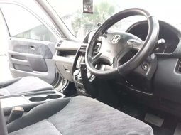 Mobil Honda CR-V 2005 2.4 dijual, Jawa Barat 17