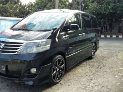 Mobil Toyota Alphard 2007 G dijual, Jawa Barat 6