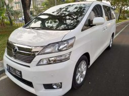 Mobil Toyota Vellfire 2013 V dijual, Banten 9