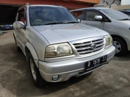 Dijual mobil bekas Suzuki Escudo 2.0i 2001 murah di Jawa Barat 2