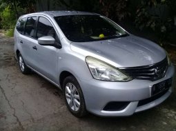 Dijual mobil bekas Nissan Grand Livina SV, Jawa Timur  4