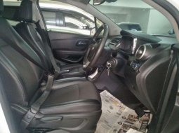 Dijual mobil bekas Chevrolet TRAX 1.4 Automatic, Jawa Timur  9