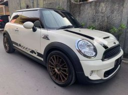 Jual mobil bekas murah MINI Cooper S 2010 di DKI Jakarta 19