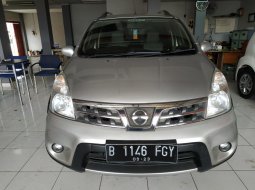 Jual mobil Nissan Livina X-Gear 2009 dengan harga murah di Jawa Barat  1