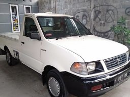 Jual mobil Toyota Kijang Pick Up 1.5 Manual Diesel 2000 dengan harga murah di DIY Yogyakarta 1