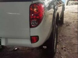 Jual Mitsubishi Triton 2013 harga murah di Kalimantan Timur 7