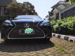 Jual mobil Lexus LS 500 2018 bekas, DKI Jakarta 3